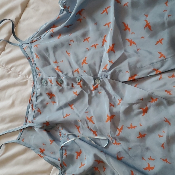 Top - Picture 3 of 3